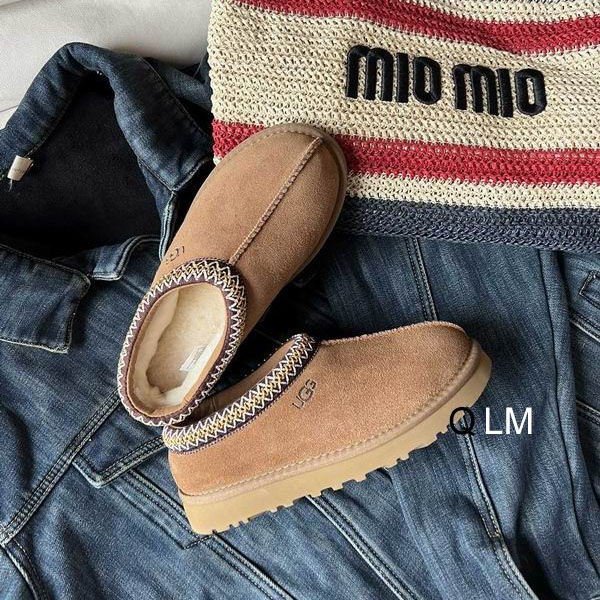 UGG sz35-40 2C ML0903