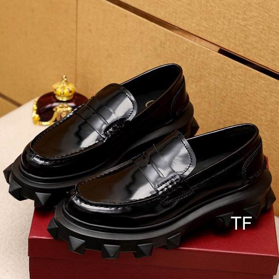 Valentino sz38-45 5C TF0906