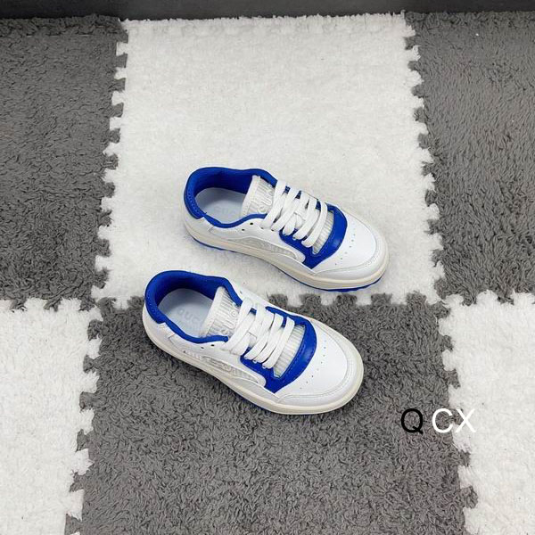 Gucci sz26-37 2C CX1007