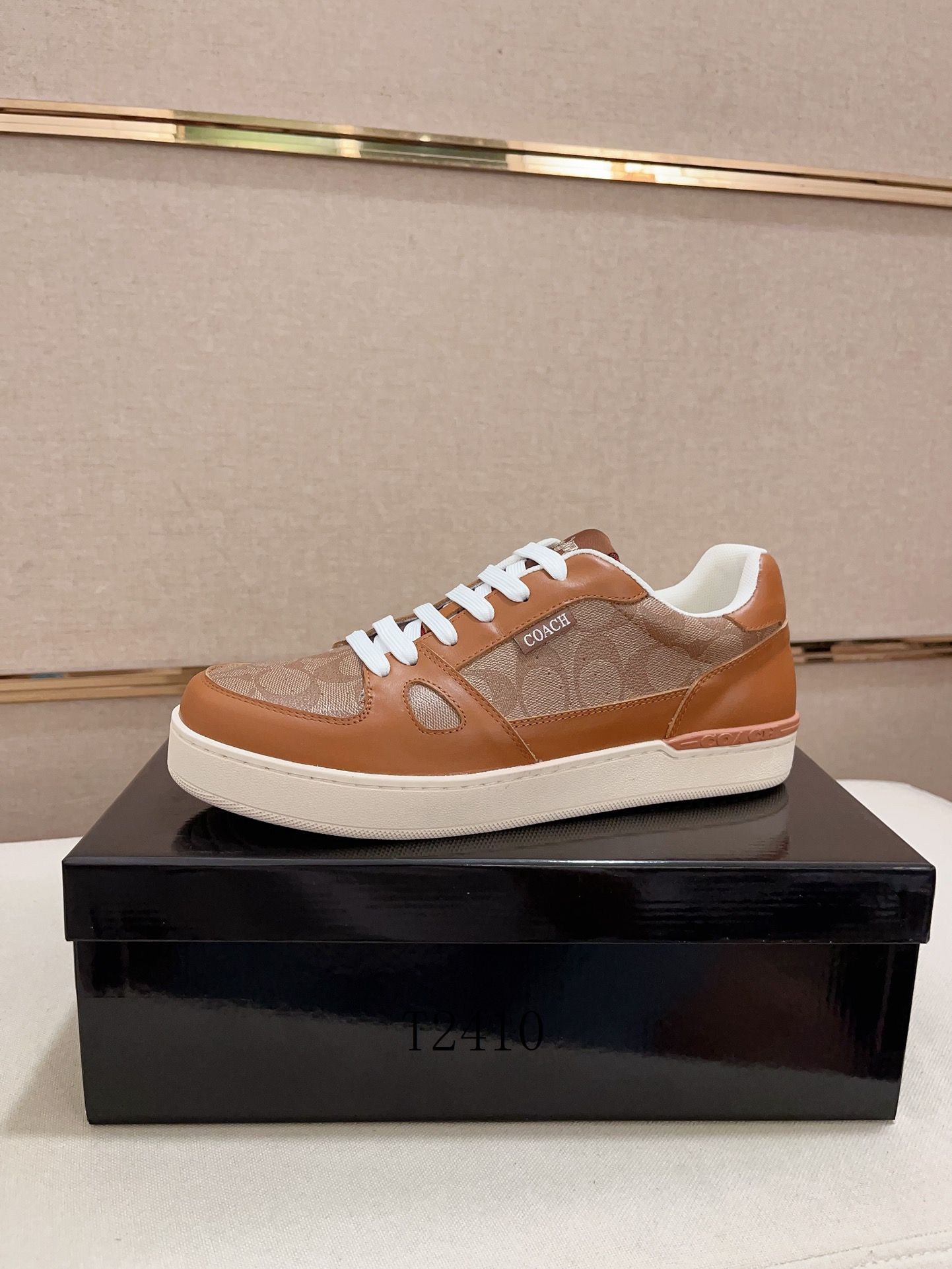 Coach �еͰ�Ь 1218