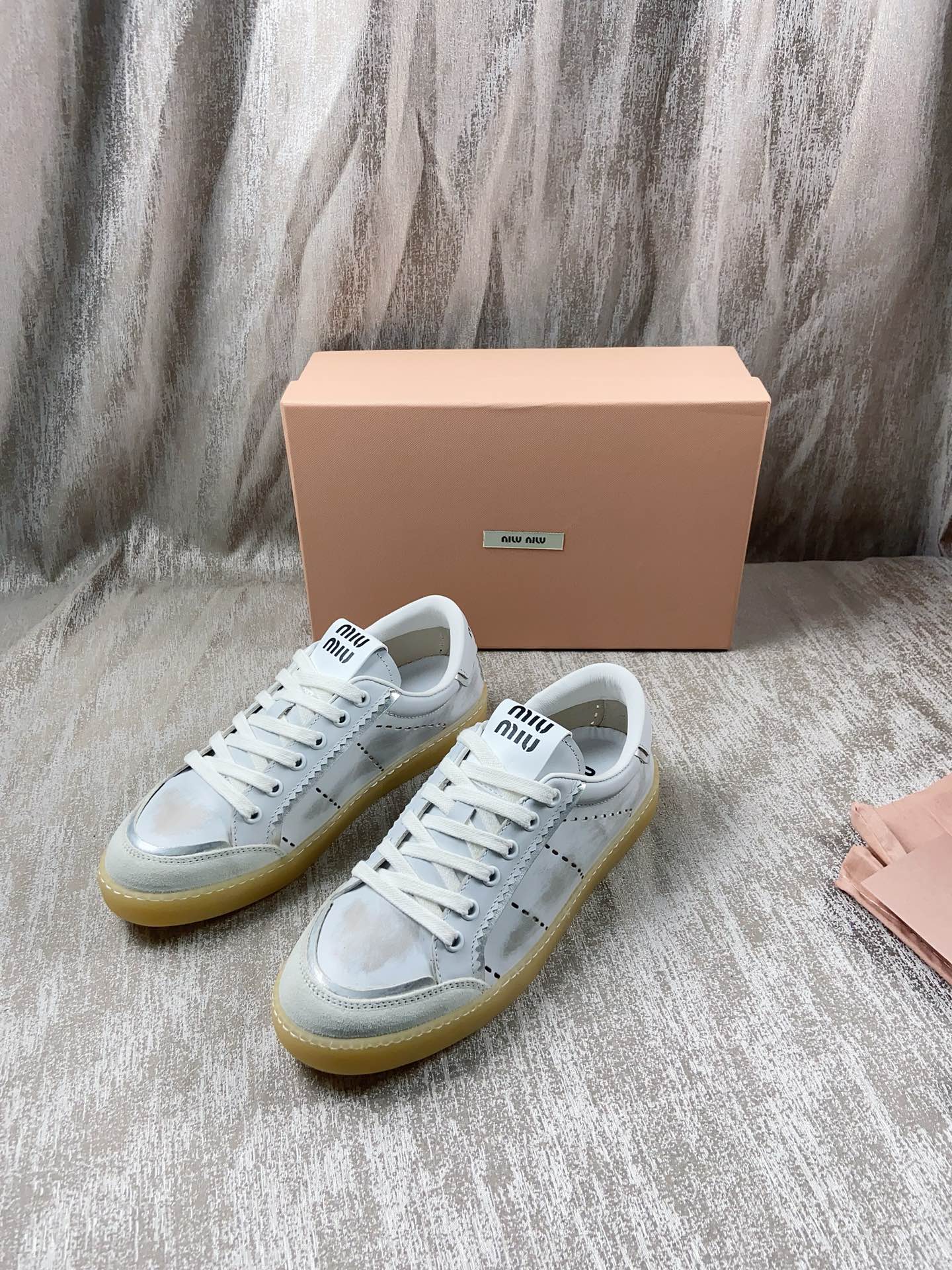 2025 Miumiu Ů�Ͱ�Ь 0629