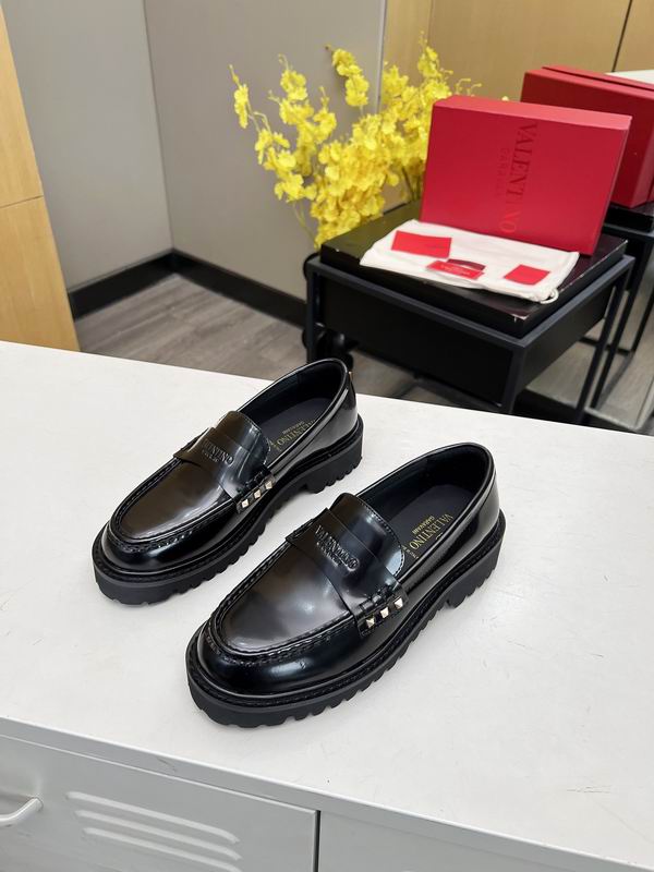 2025 Valentino ƤЬ 0221