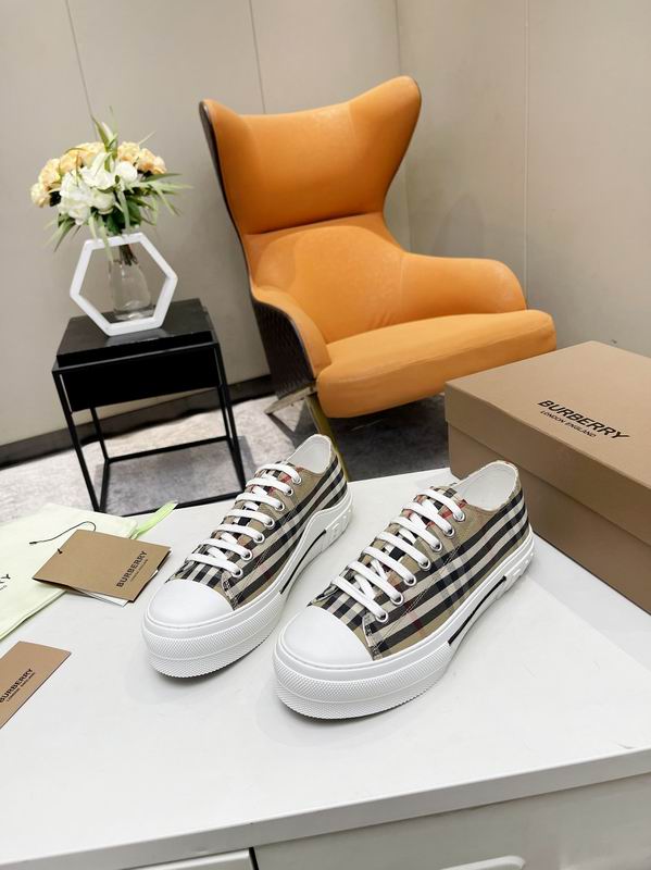 Burberry sz35-45 mnw0267