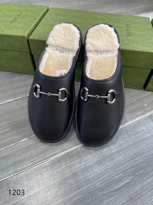 Gucci sz38-44 0407