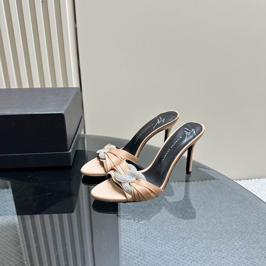 Giuseppe Zanotti sz35-40 mnh0203