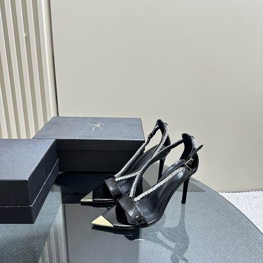 Giuseppe Zanotti sz35-40 mnh0307