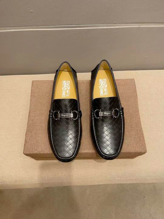 Ferragamo sz37-45 mnh0228