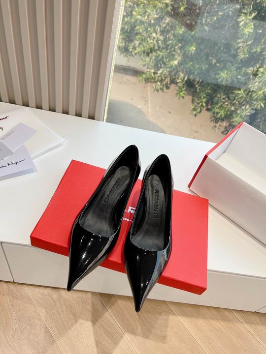 Ferragamo sz35-40 mnh0205