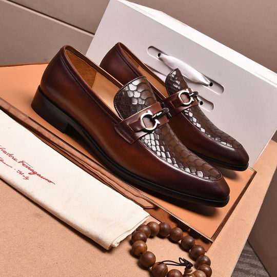 Ferragamo sz38-45 mnh02205