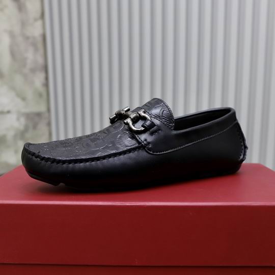 Ferragamo sz38-46 mnh0326