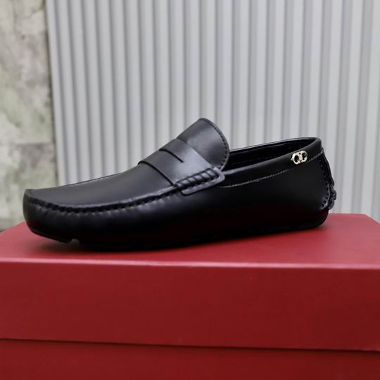 Ferragamo sz38-46 mnh0331
