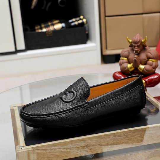 Ferragamo sz37-46 mnh0348