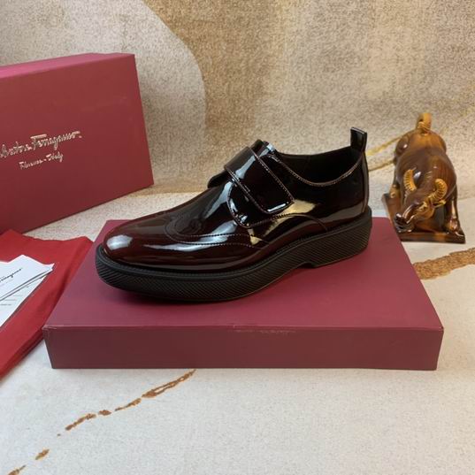 Ferragamo sz38-45 mnh0386