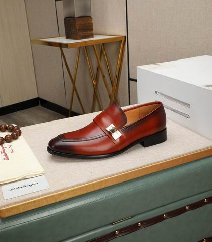 Ferragamo sz38-45 mnh0408