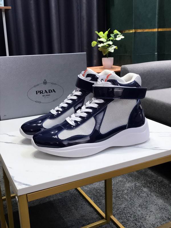 2025 Prada �߰�Ь 0818
