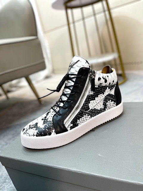 Giuseppe Zanotti sz38-44 h0527