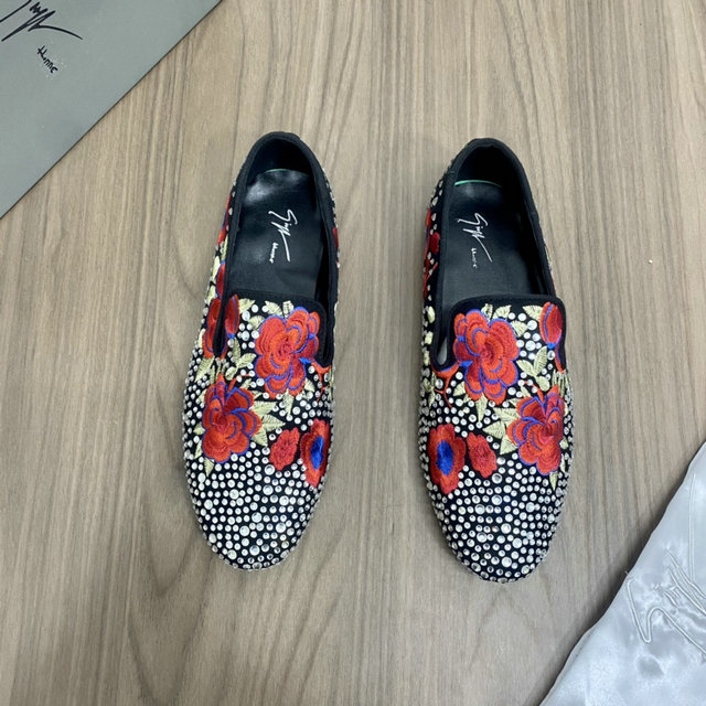 Giuseppe Zanotti sz38-44 h0546