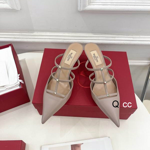 Valentino sz35-40 6CM XC0504