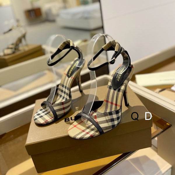 Burberry sz35-40 10.5CM GDT0601