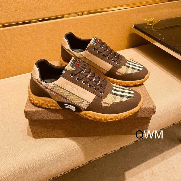 Burberry sz38-45 WM0601