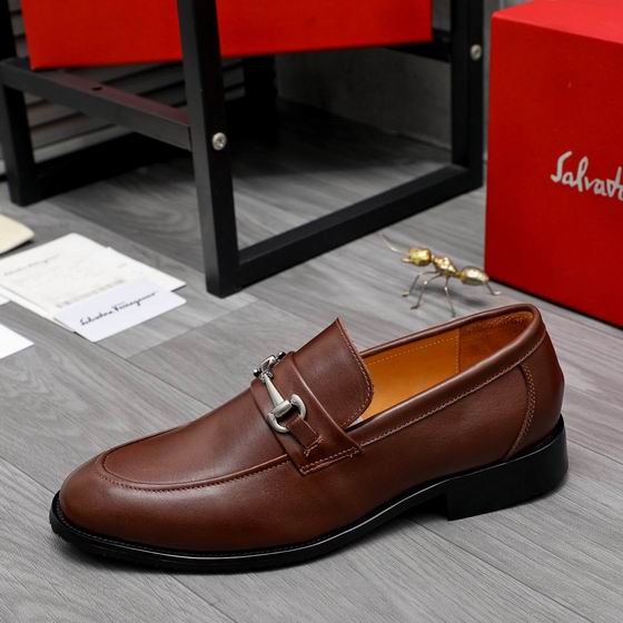 Ferragamo sz38-46 mnh0613