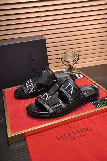 Valentino sz38-45 mnh0304