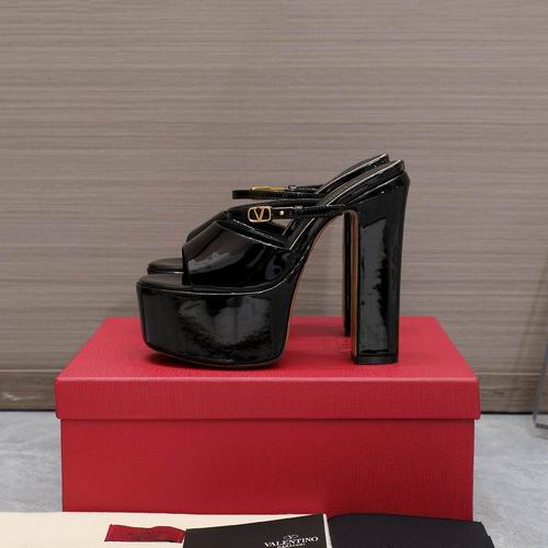 Valentino 15.5cm sz35-42 mnh0416