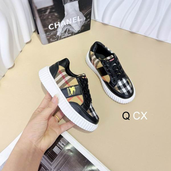 Burberry  sz26-35 CX0601