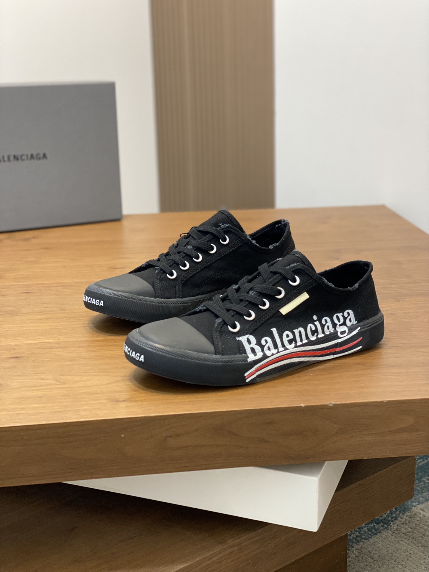 Balenciaga sz38-44 h0601