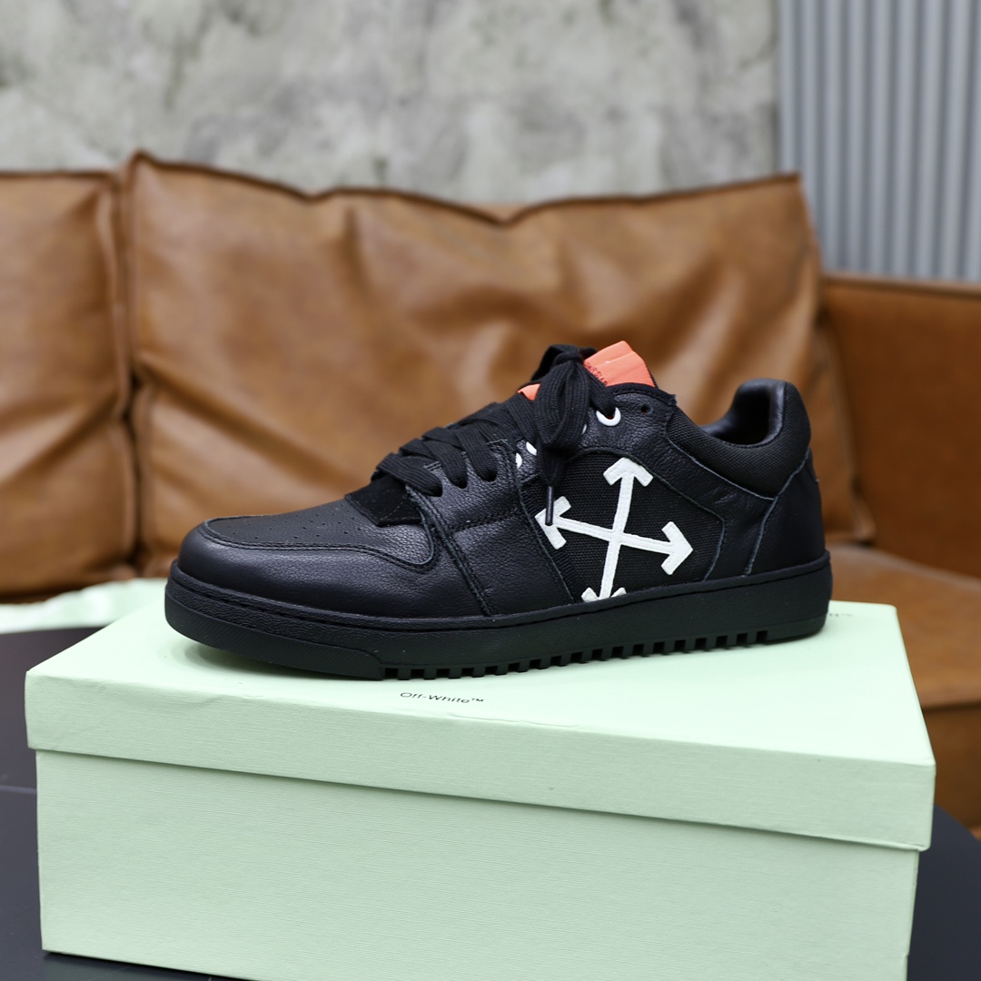 Off White sz38-44 h0703