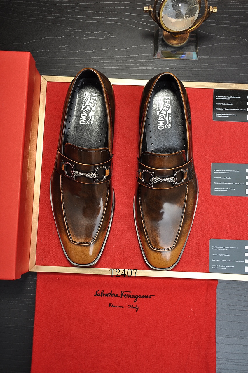 Ferragamo sz38-44 h0710