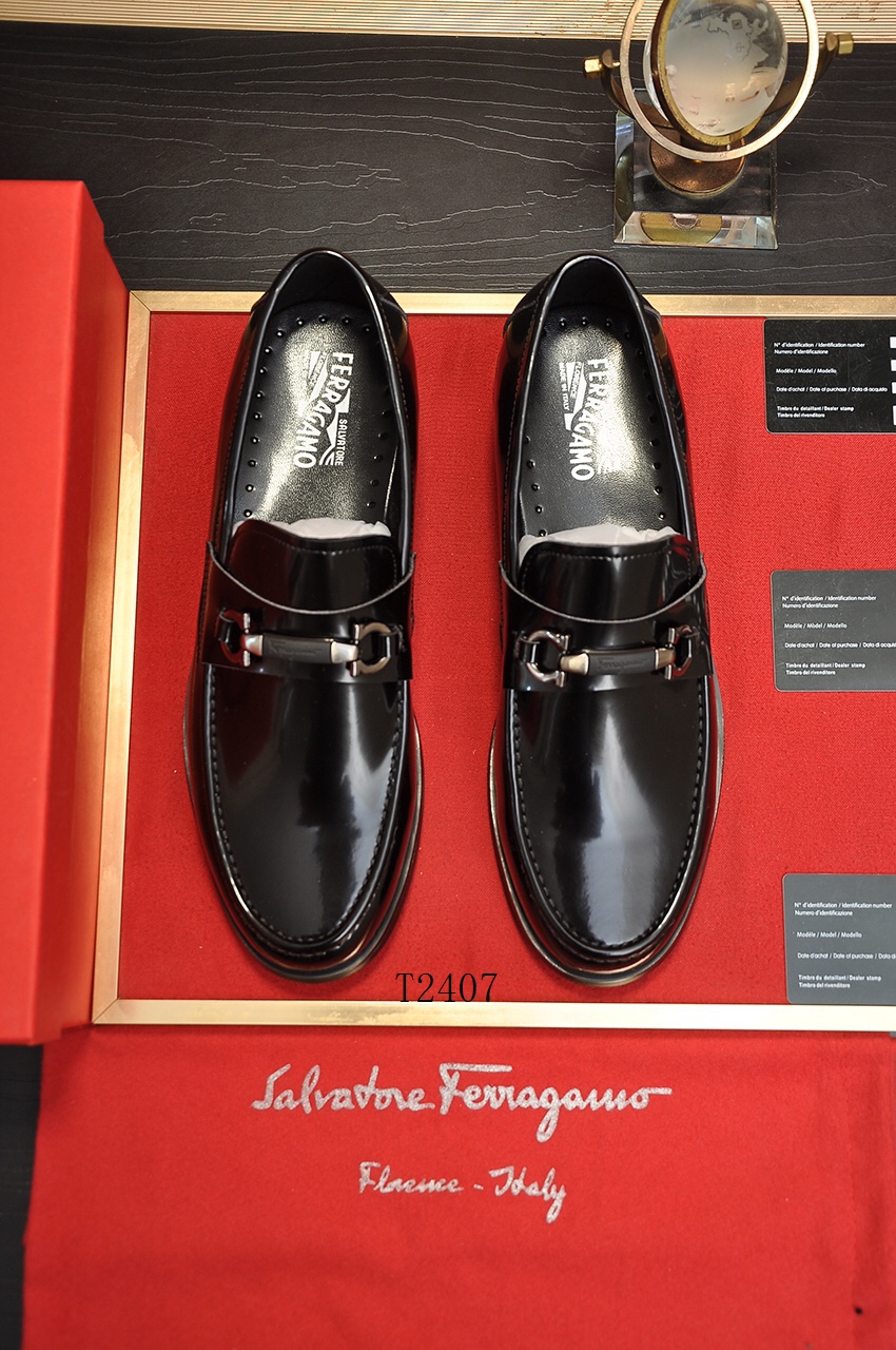 Ferragamo sz38-44 h0710