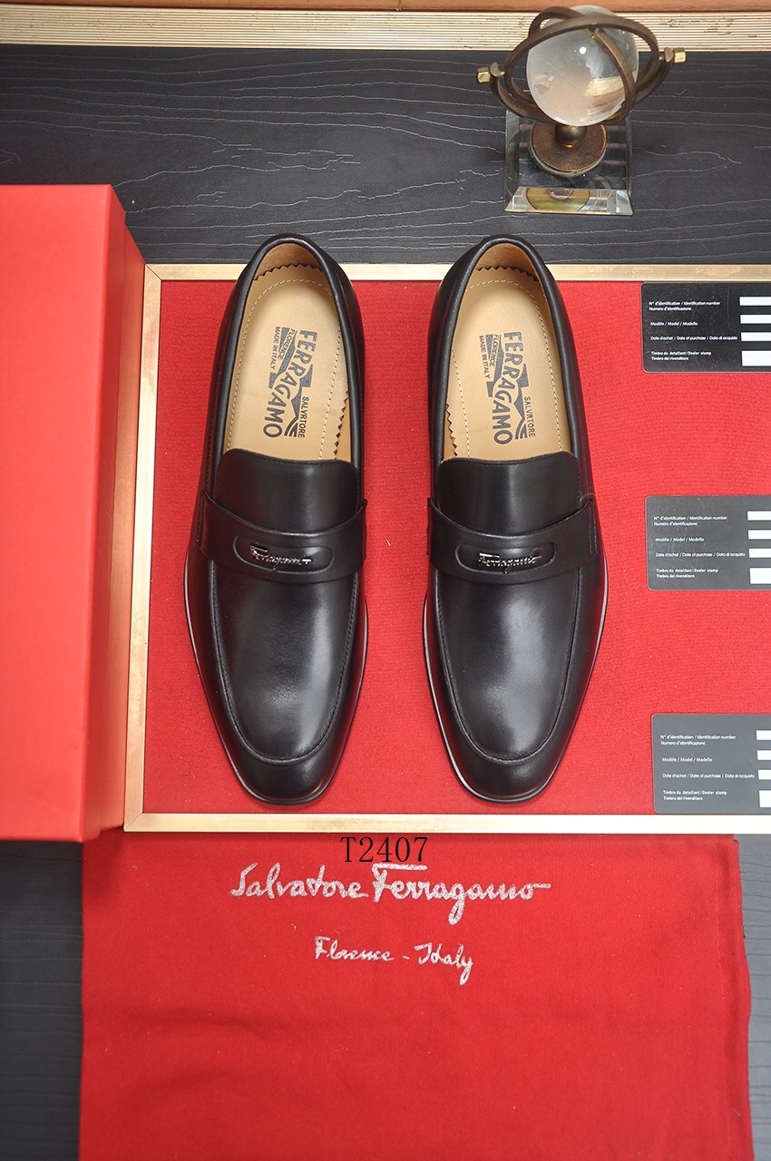 Ferragamo sz38-44 h0724
