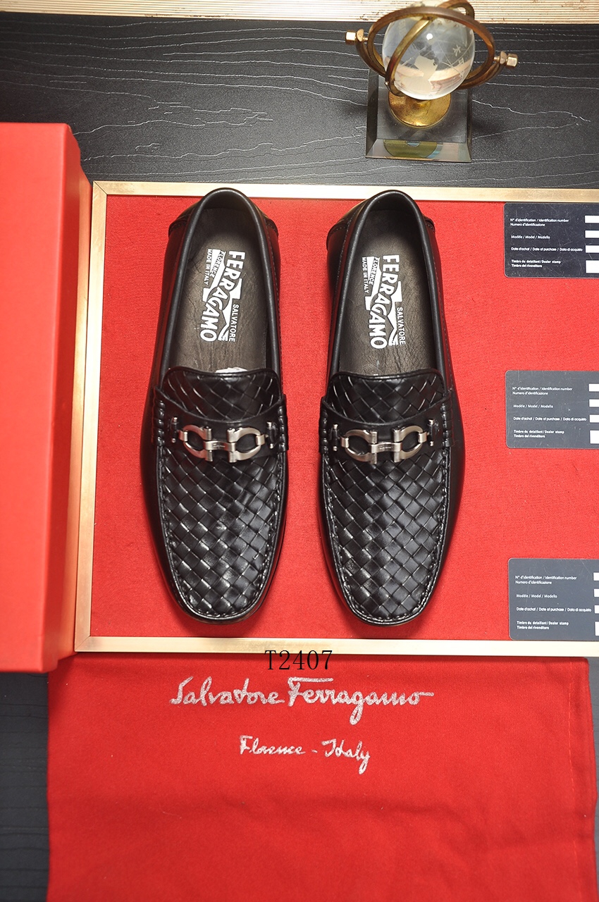 Ferragamo sz38-44 h0729