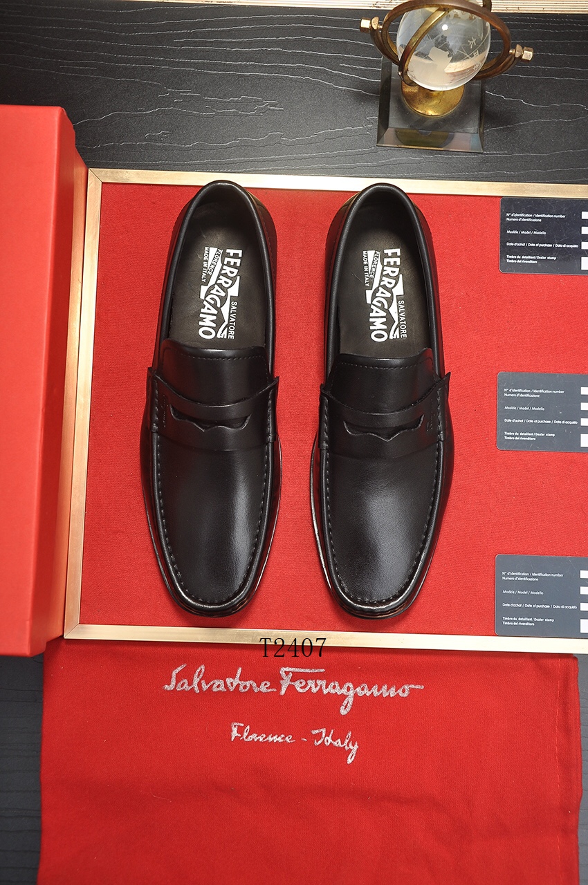 Ferragamo sz38-44 h0730