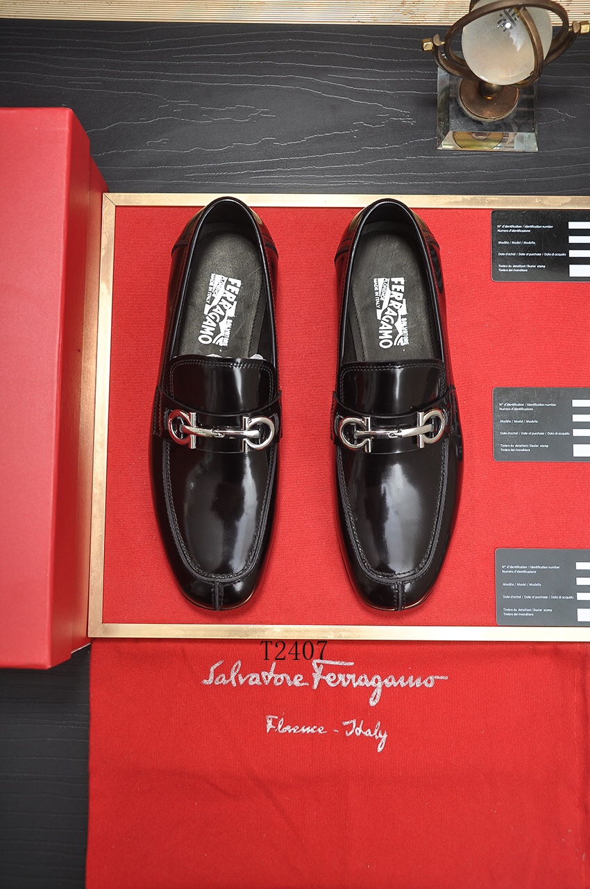 Ferragamo sz38-44 h0733