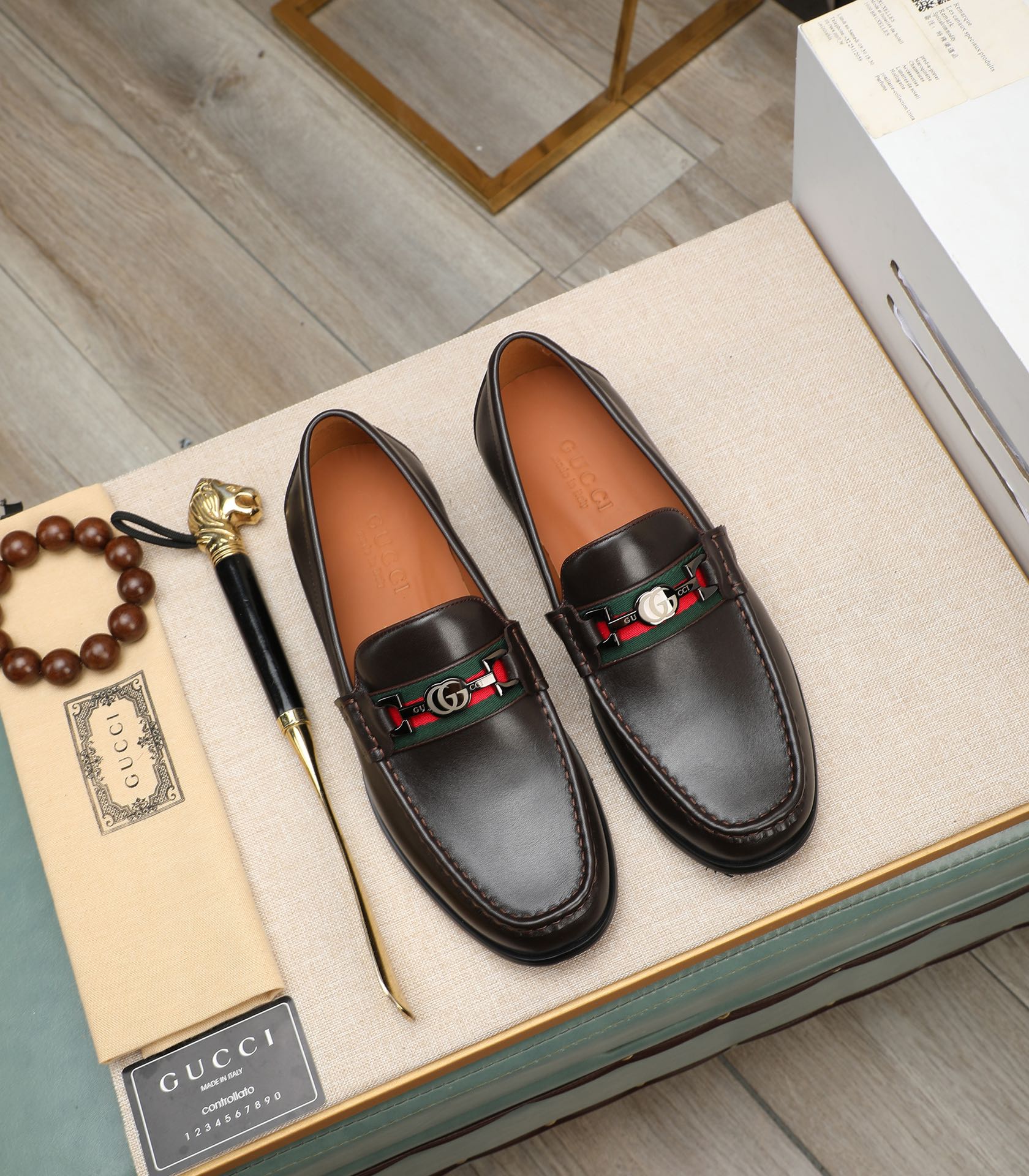 Gucci sz38-44 h0726