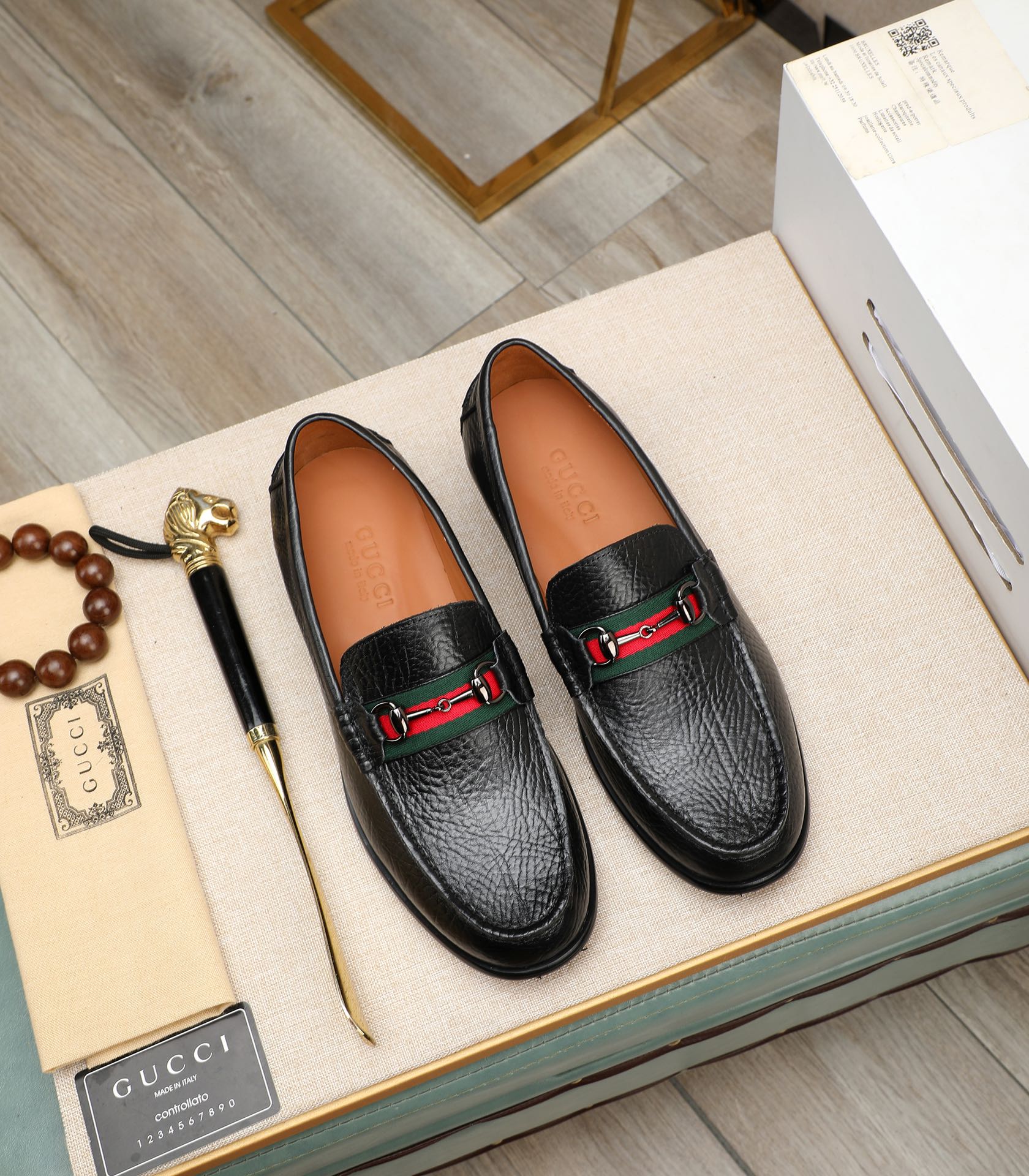 Gucci sz38-44 h0730