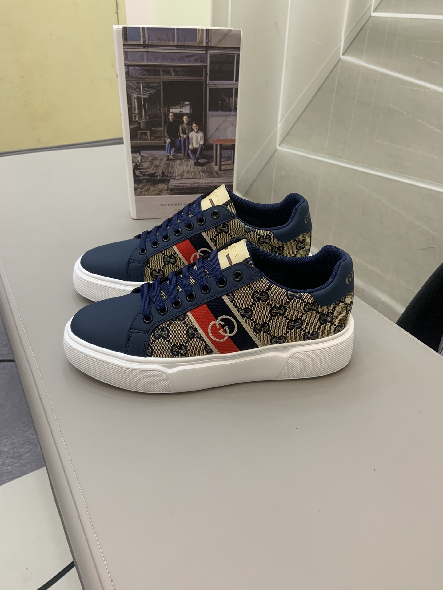Gucci sz38-44 h0743