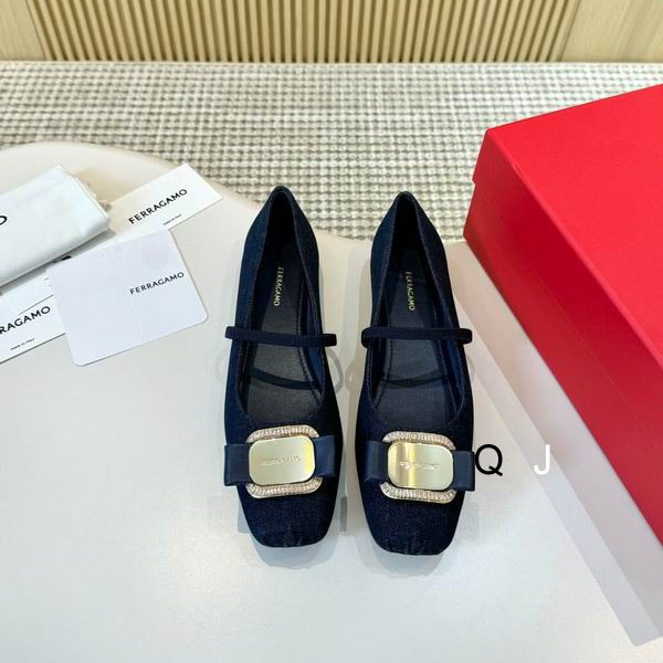 Ferragamo sz35-40 XJ0704