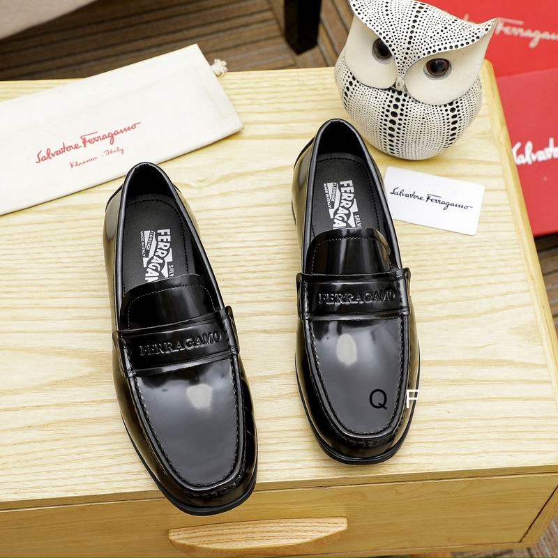 Ferragamo sz38-45 TF0705