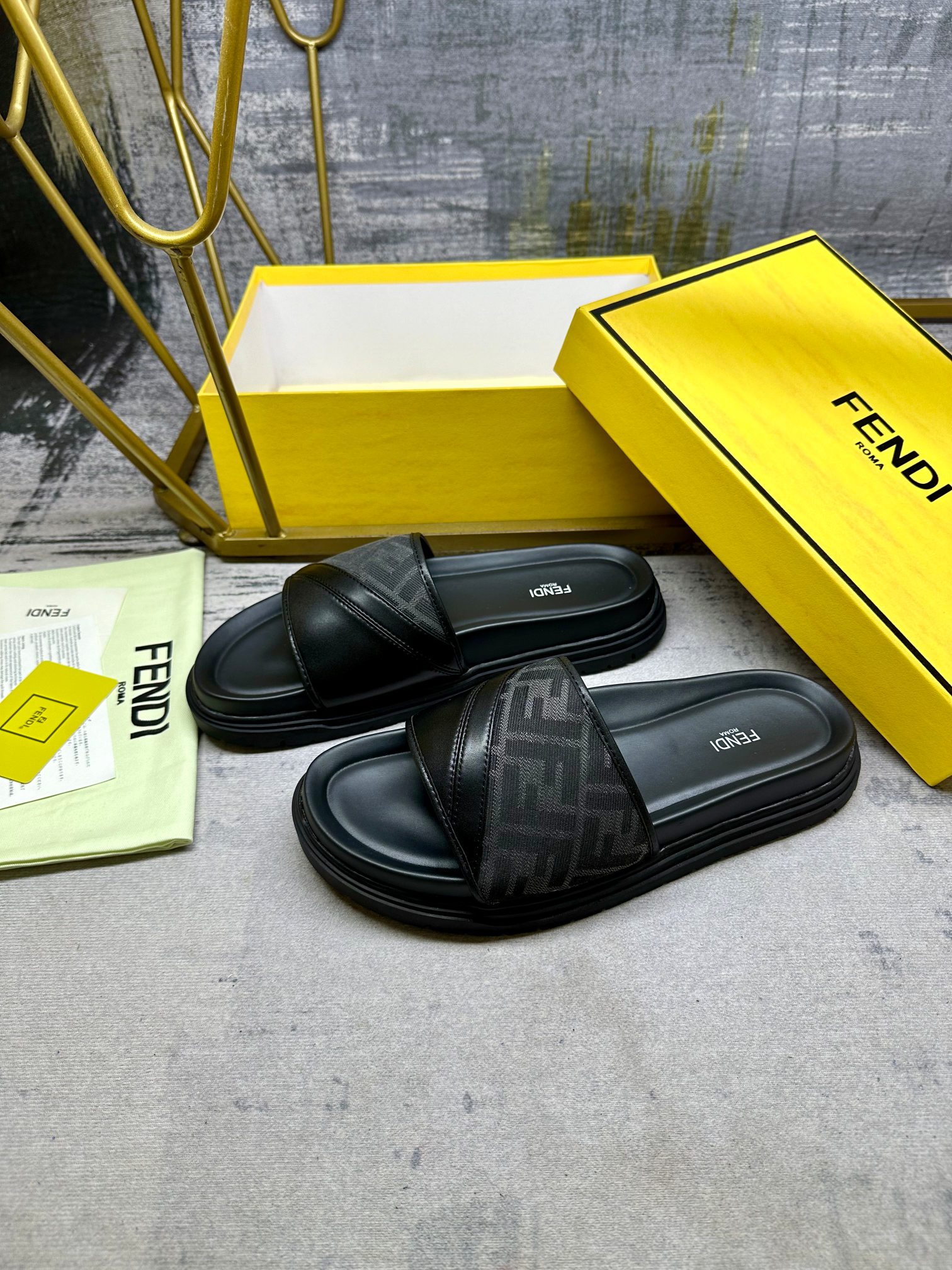 Fendi sz40-45 h0703
