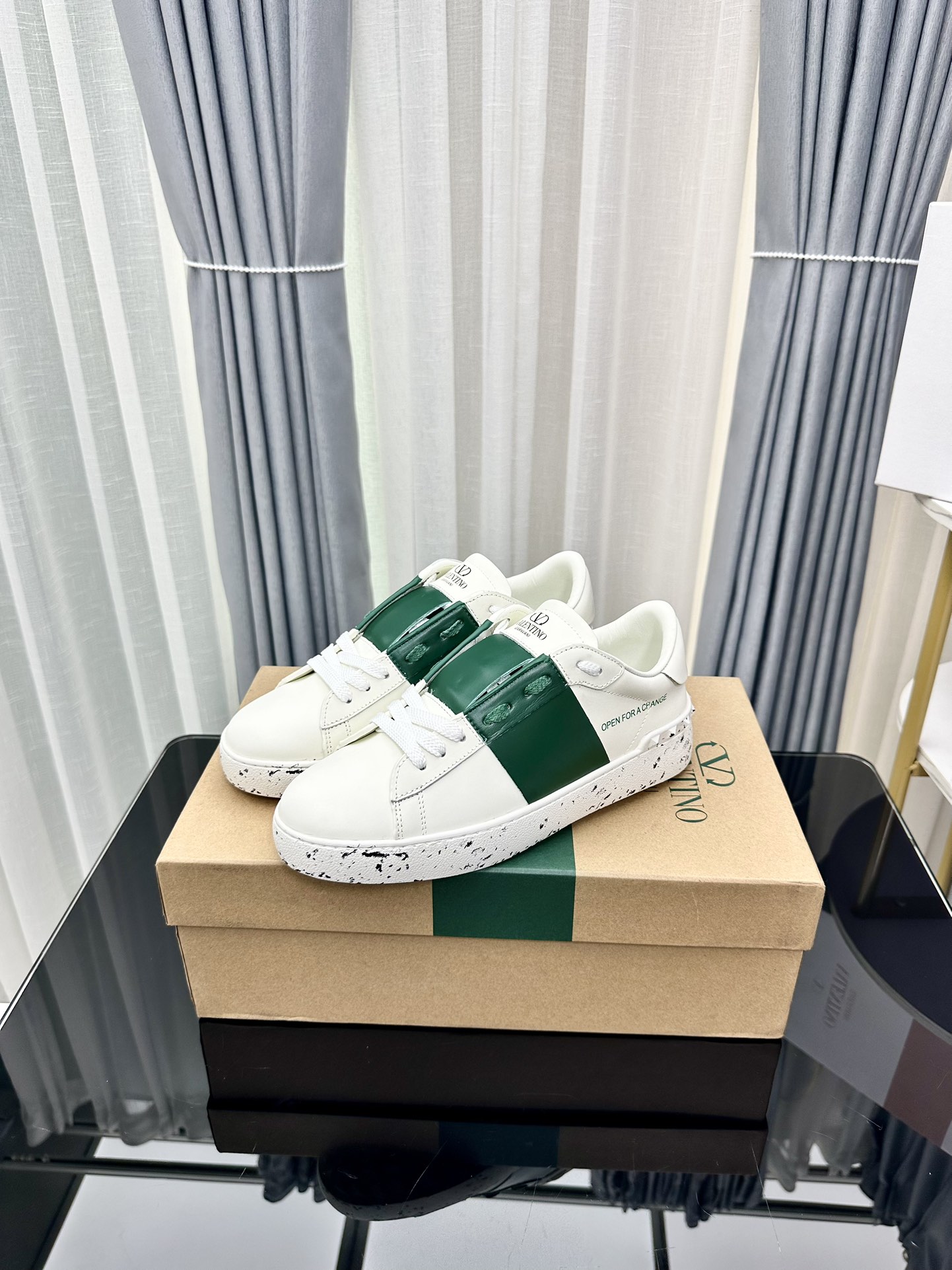 Valentino sz35-45 h0811