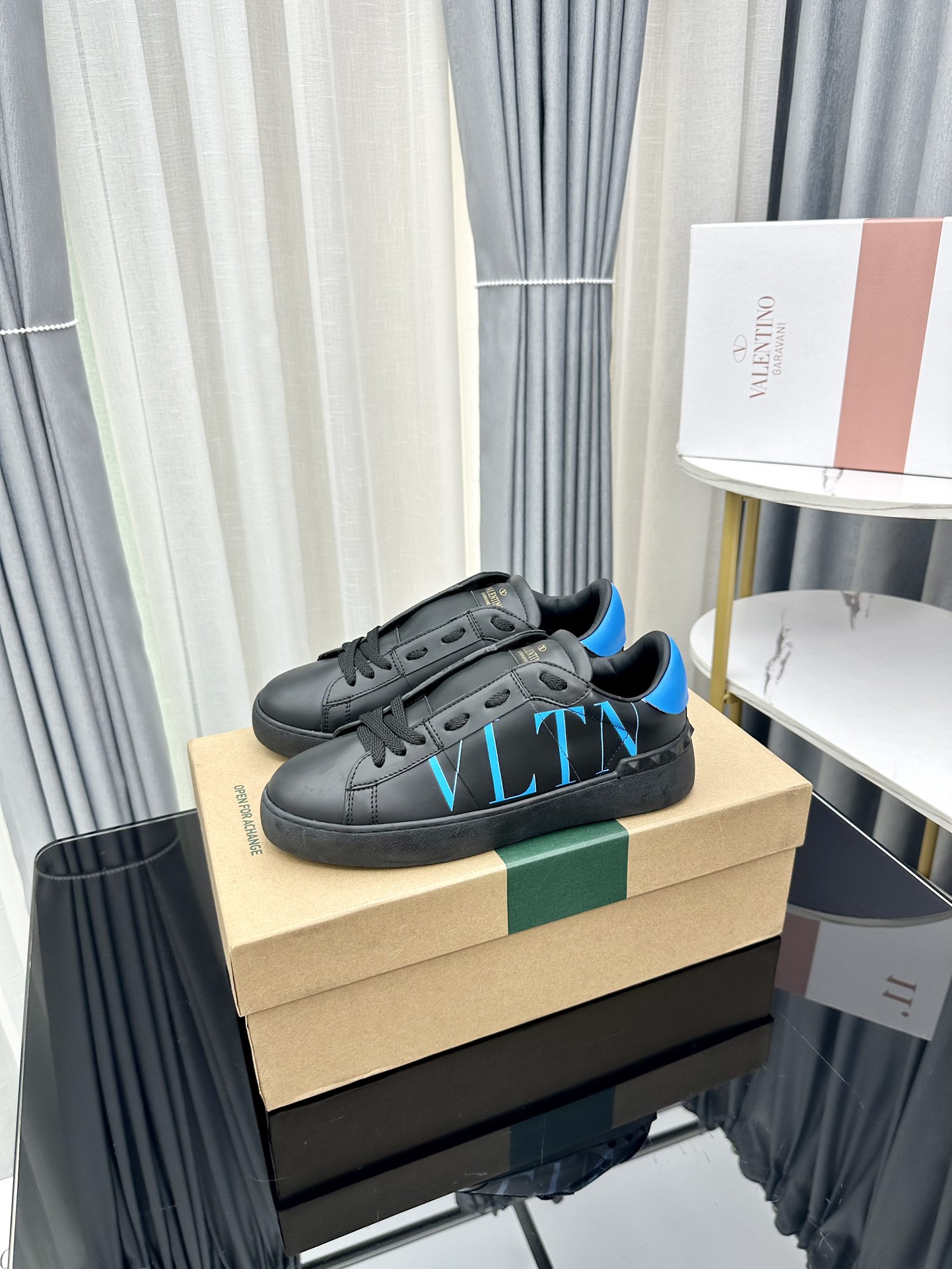 Valentino sz35-45 h0813