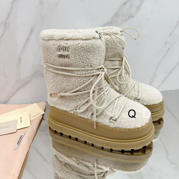 MiuMiu snow boot  Ts