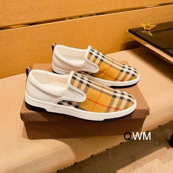 Burberry sz38-45 WM0802