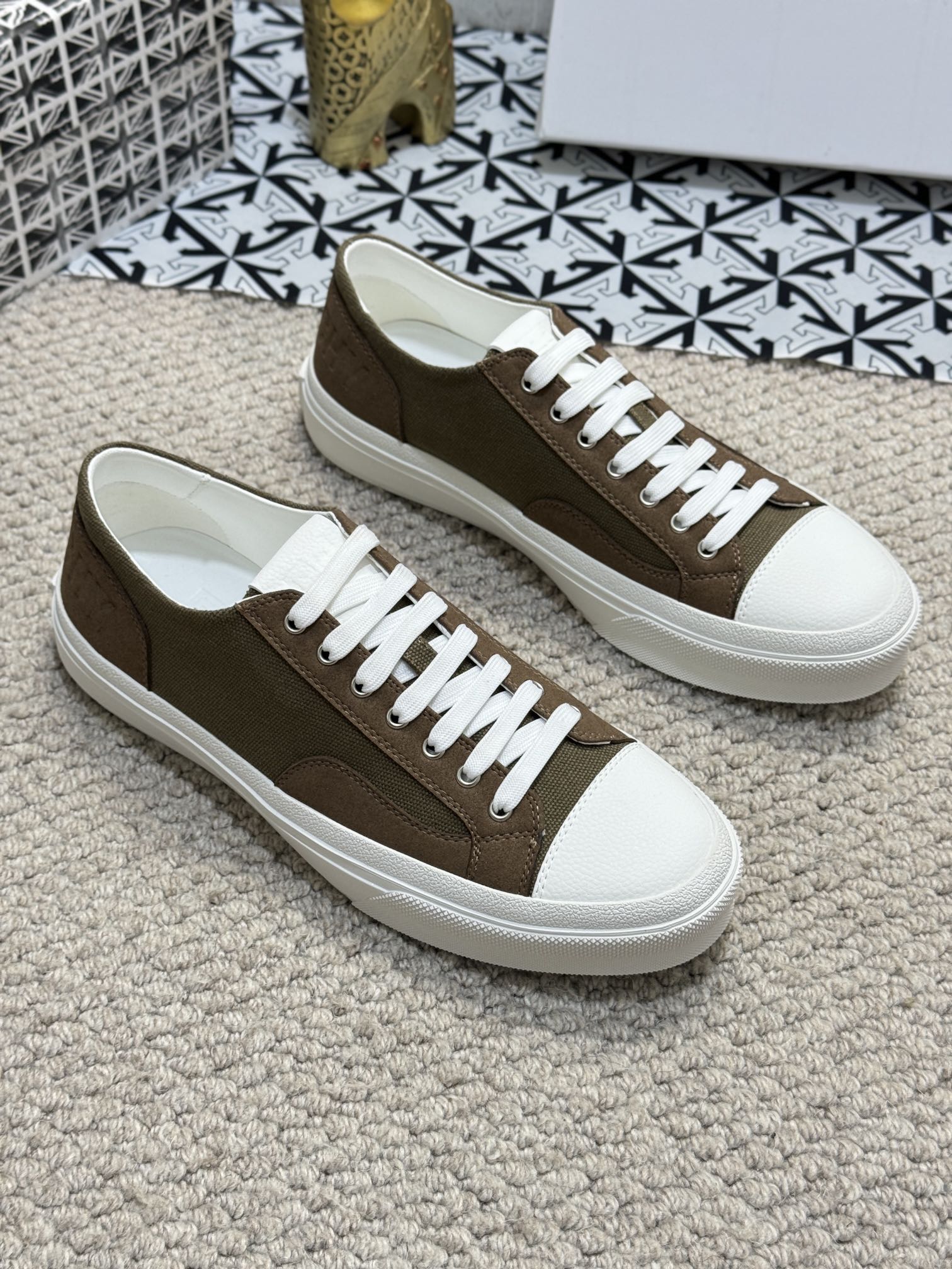 Givenchy sz38-44 h0803