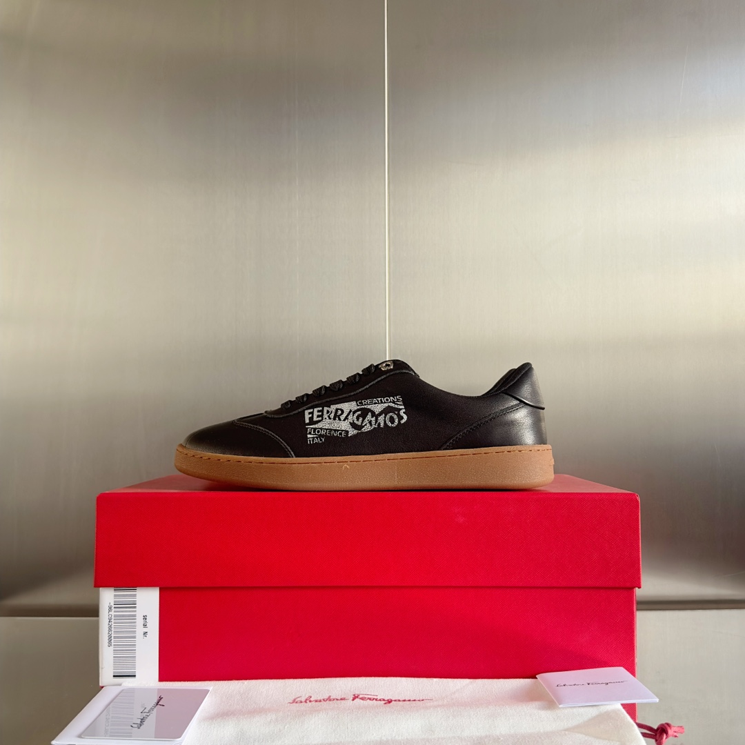 Ferragamo sz39-44 h0806