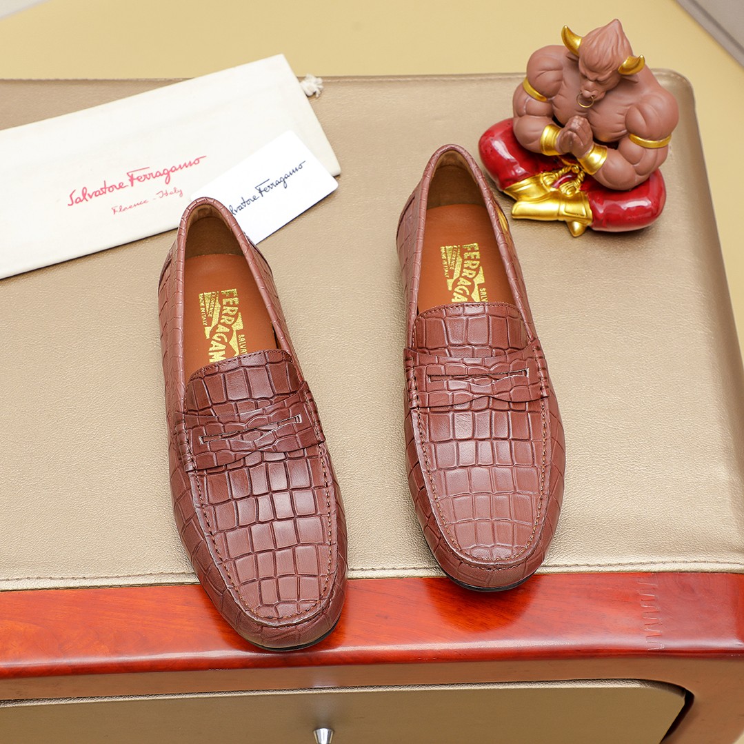 Ferragamo sz38-45 h0802