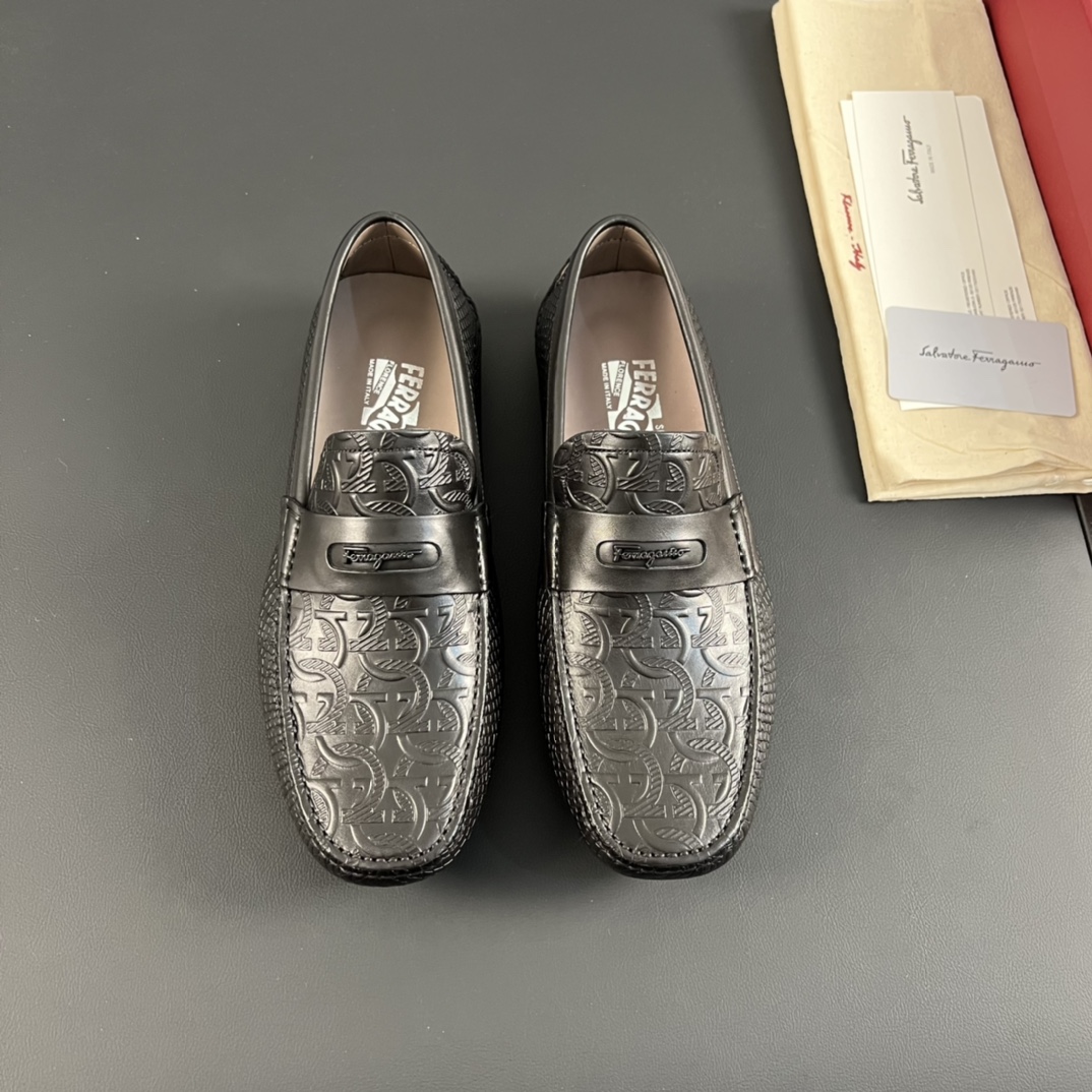 Ferragamo sz38-44 h0805